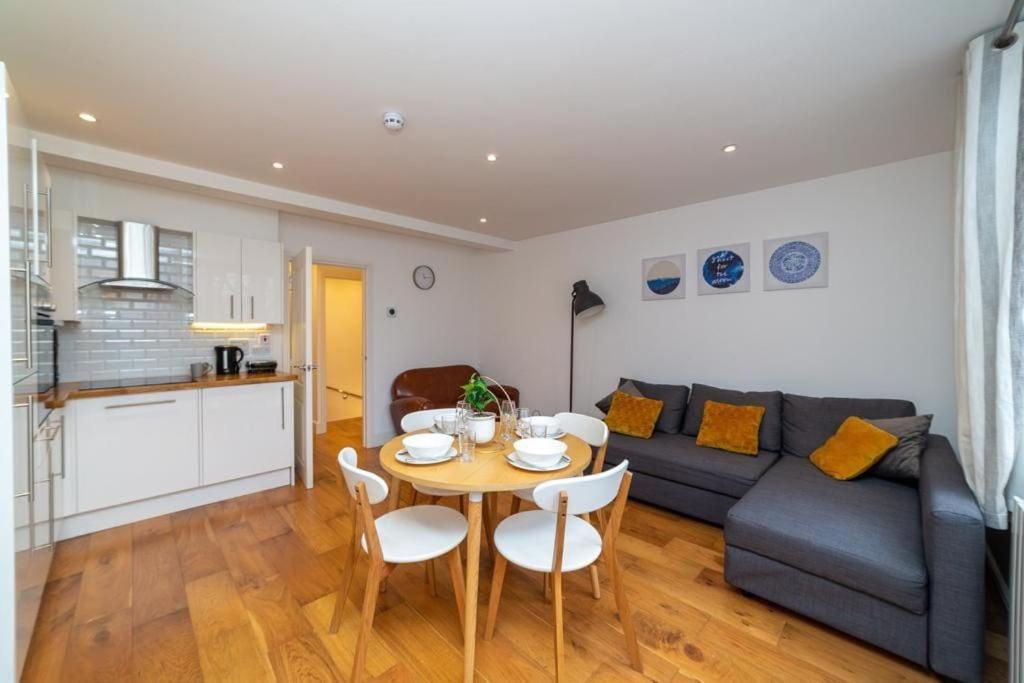 Beautiful 1Bd Apartment On The King'S Road Chelsea Londres Exterior foto