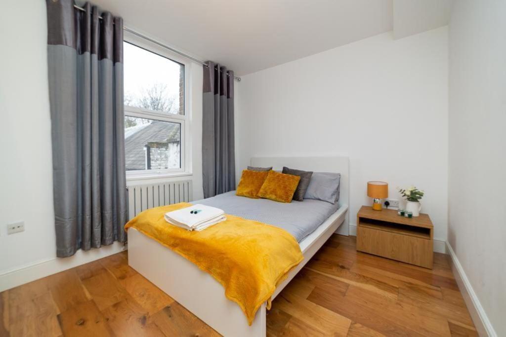 Beautiful 1Bd Apartment On The King'S Road Chelsea Londres Exterior foto